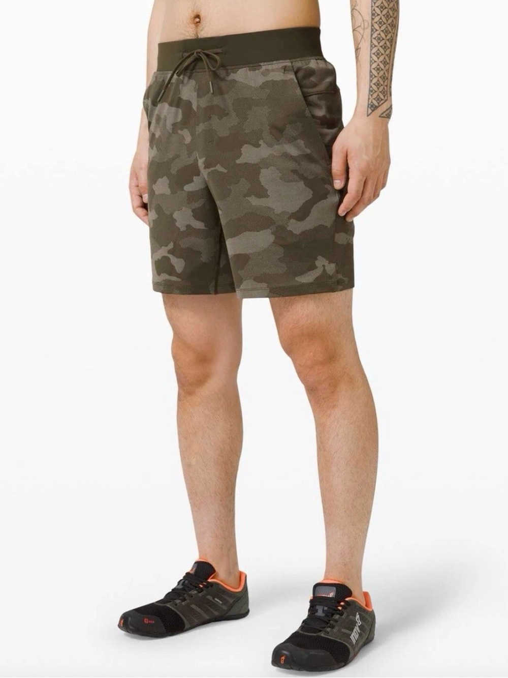 Lululemon T.H.E. Short 9" *Linerless
Variegated Mesh Camo Max Dark Olive medium
